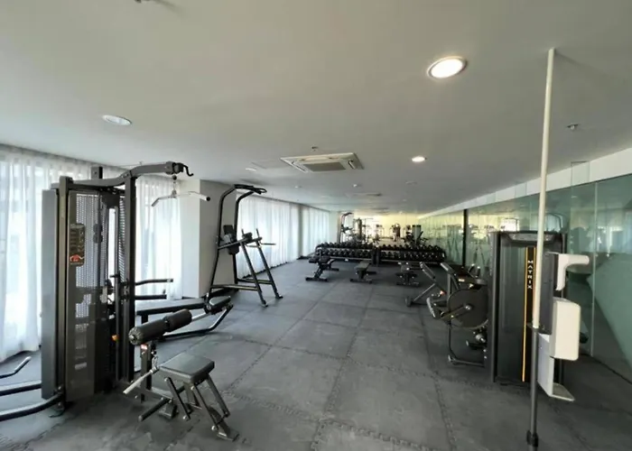 Gorgeous 1br Unit Near Moa And Int'l Airport Apartment *