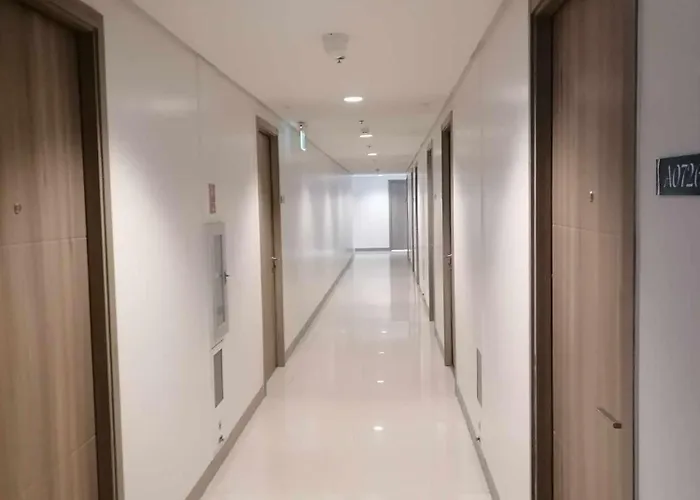 Gorgeous 1br Unit Near Moa And Int'l Airport